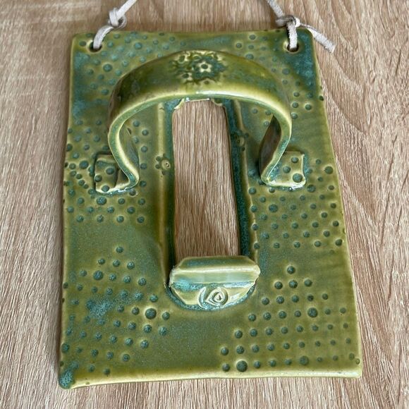 Handcrafted Pottery Glazed Green Wall Sconce with Vintage Star Rim Jelly Jar - Picture 10 of 14